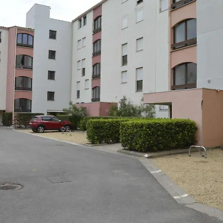 Cap D'agde, 3 Pieces, 6 Personnes - Fr-1-249-76 Apartment